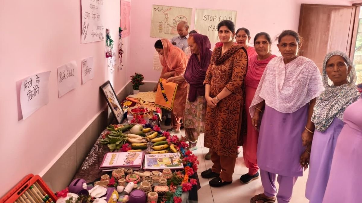 माधोसिंघाना के 212 आंगनवाड़ी केंद्रों में आंगन मिलन सेवा कार्यक्रम