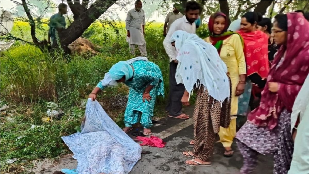 सिरसा के मल्लेका के पास ट्रैक्टर-ट्रॉली और ट्राले की भिड़ंत के बाद घटनास्थल