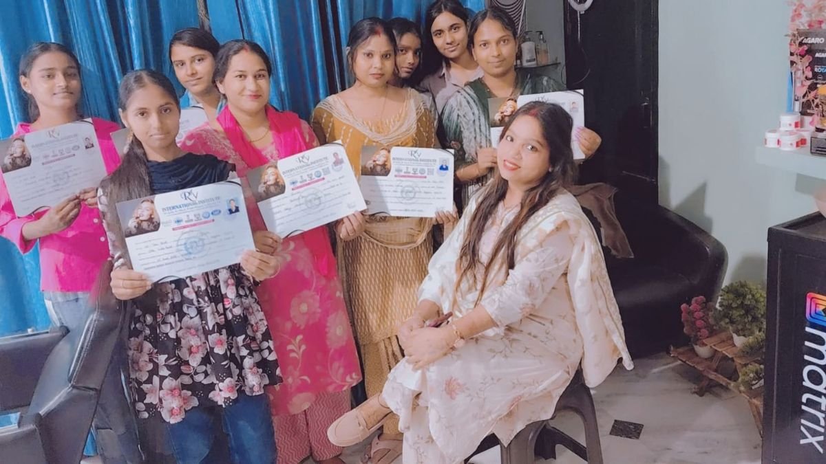 Sirsa Beauty Parlour Course