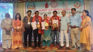 अयोध्या में सिरसा के तीन शिक्षक सम्मानित, रक्तदान के लिए मिला राष्ट्रीय सेवा रत्न