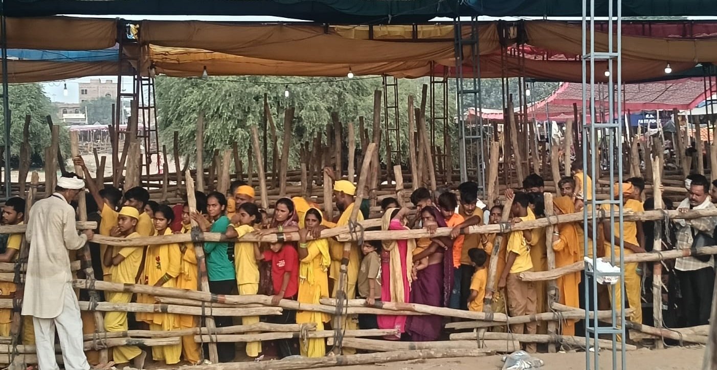 गोगामेड़ी मेला 2026 2.80 लाख श्रद्धालुओं ने लगाई धोक